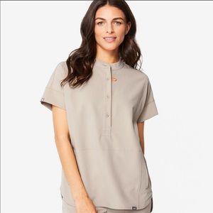 ❌SOLD❌ Figs Boulder Manila Scrub Top